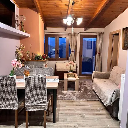 Lydias House Διαμέρισμα *